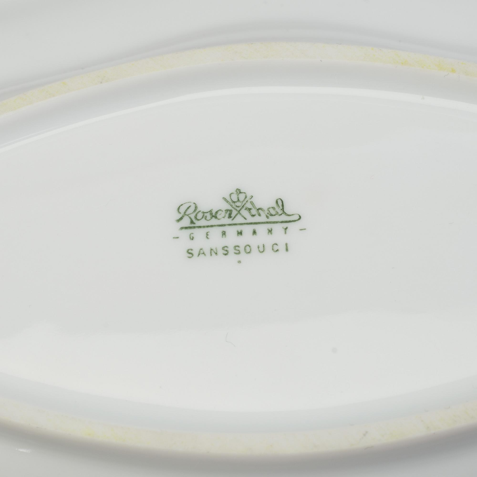 A Rosenthal 'Sanssouci' 61+1 pcs porcelain service, Germany second half of 20th century.