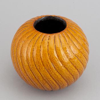 Gunnar Nylund, a stoneware vase, Rörstrand, Sweden ca 1948, model ABA.