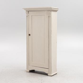Skåp, 1800-talets slut.