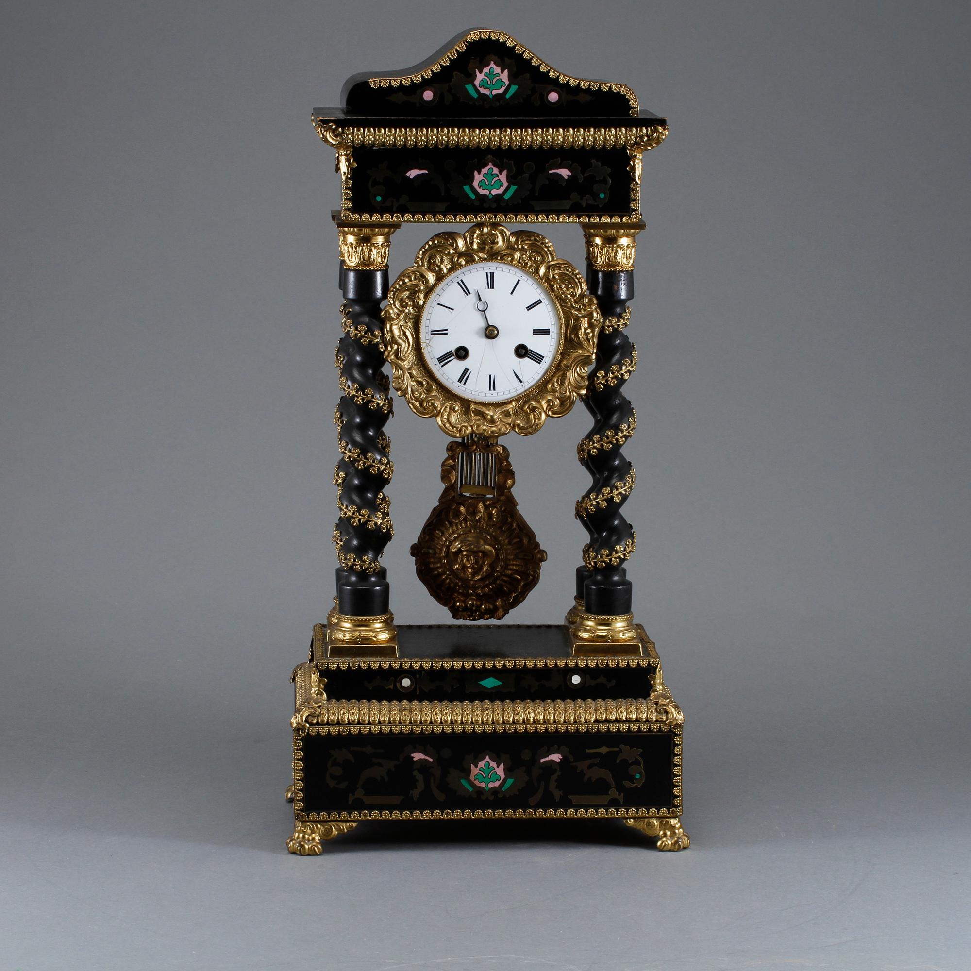 BORDSPENDYL, barockstil, 1800-talets slut.