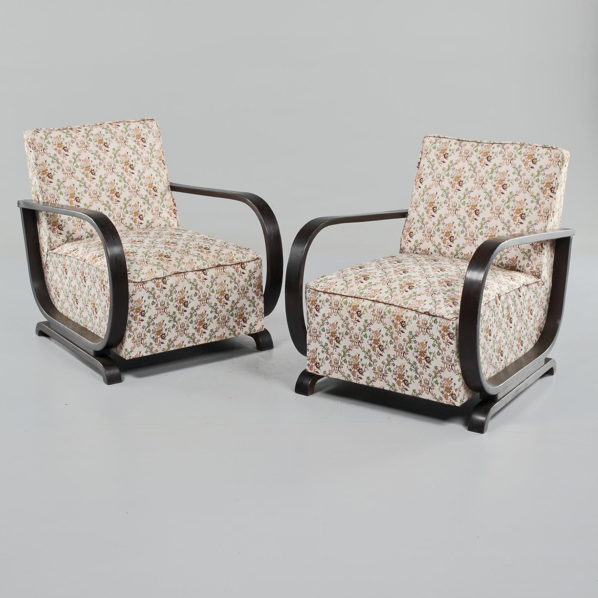 FÅTÖLJER, ett par samt BORD, art deco, 1900-talets andra kvartal.