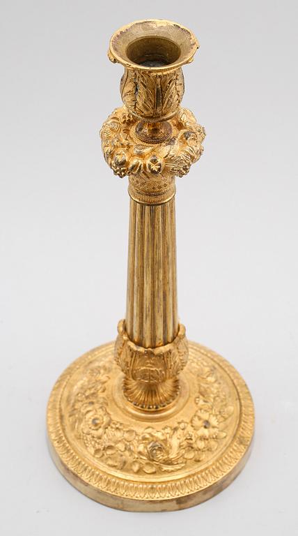 LJUSSTAKE, förgylld brons, empire, 1800-talets första hälft.