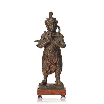 905. A bronze sculpture of a guardsman, Ming dynasty (1368-1644).
