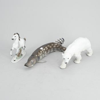 FIGURINER, 3 st, porslin, Rosenthal och Bing & Gröndal, Tyskland resp Danmark.