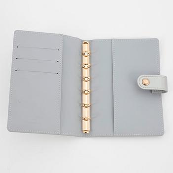 LOUIS VUITTON, a silver grey vernis calender, "Agenda PM".