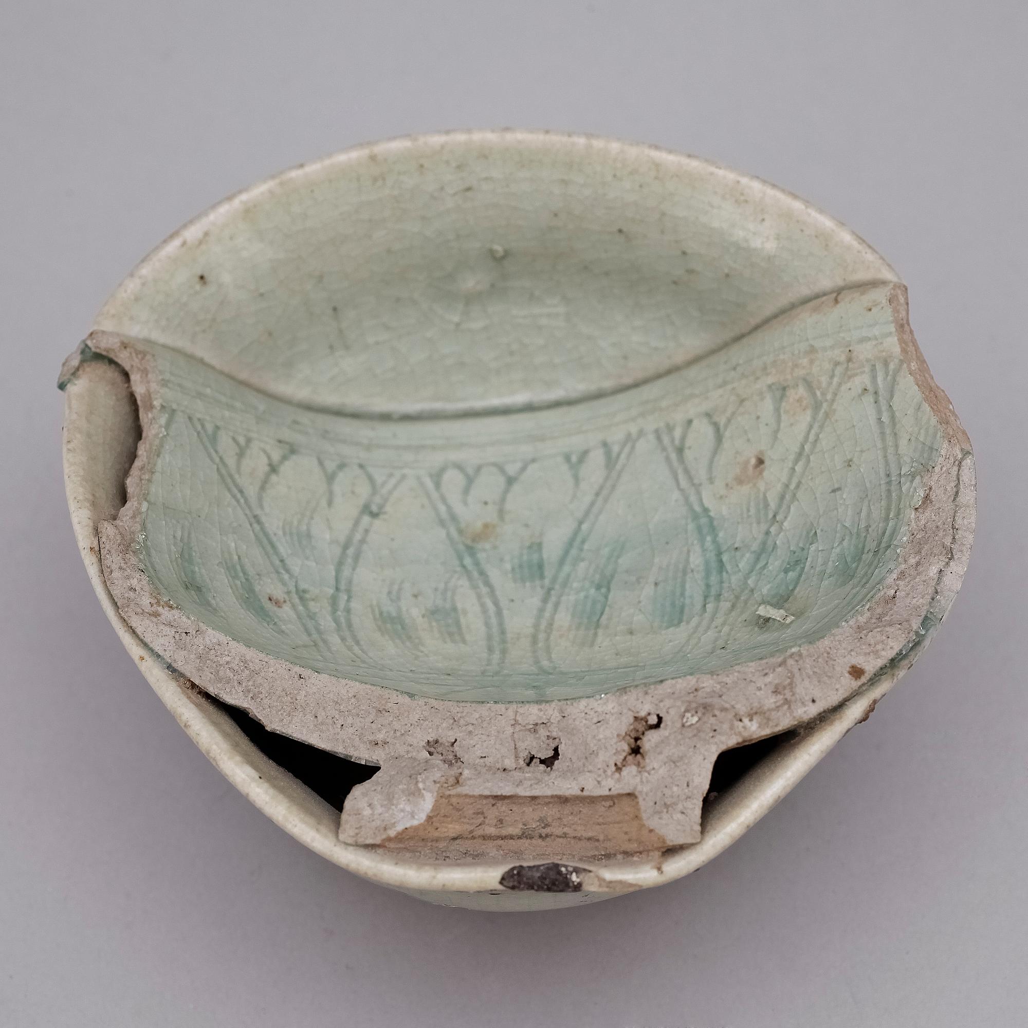 SKÅL, keramik, Kina, trol Ming (1368-1644).