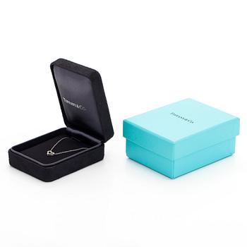 Tiffany & Co, kaulakoru, "Tiffany Hearts", platinaa ja timantteja.
