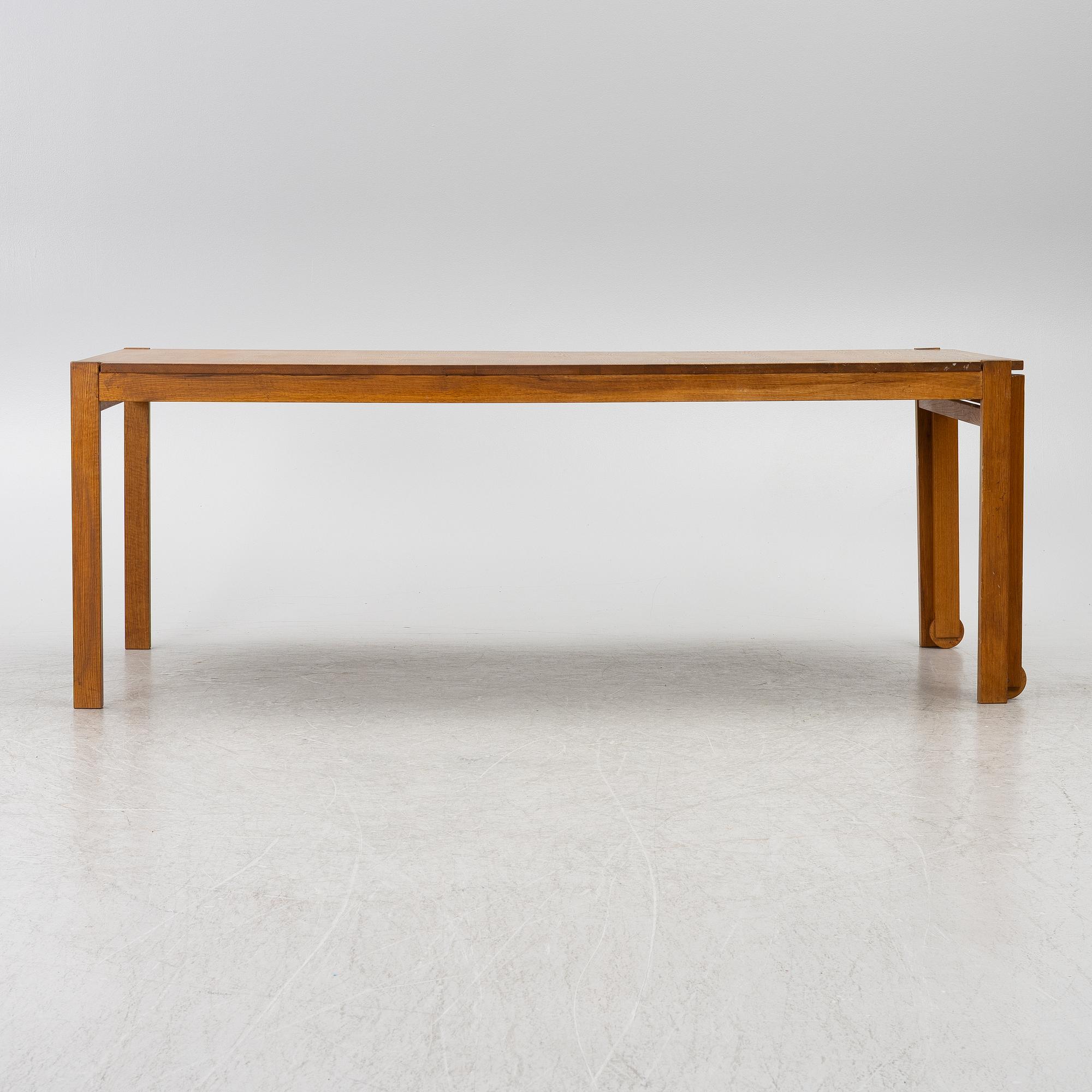 Kerstin Olby, A 'No Limit' dining set, Olby design, Sweden, 21st century. (5 pieces).