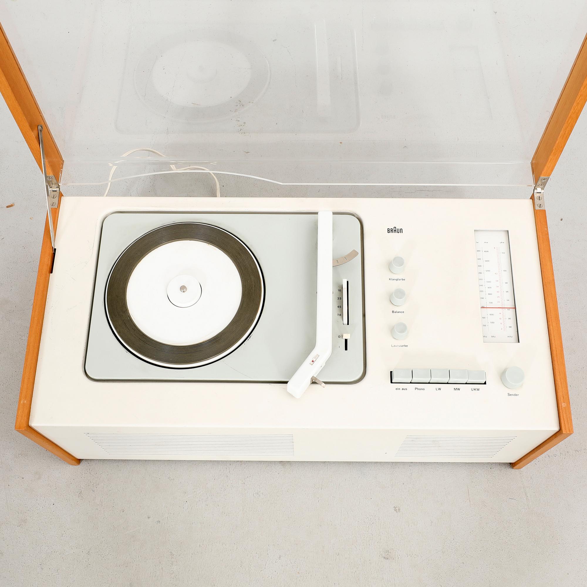 Dieter Rams & Hans Gugelot, radiogramophone, SK 61 S, Braun.