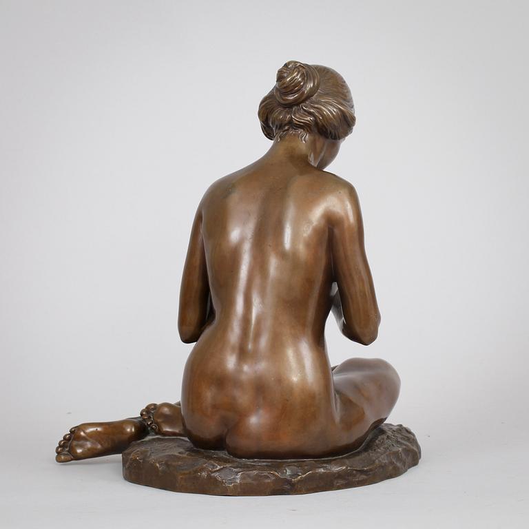 BETTY GRAVESEN, brons, sign och dat 1916.