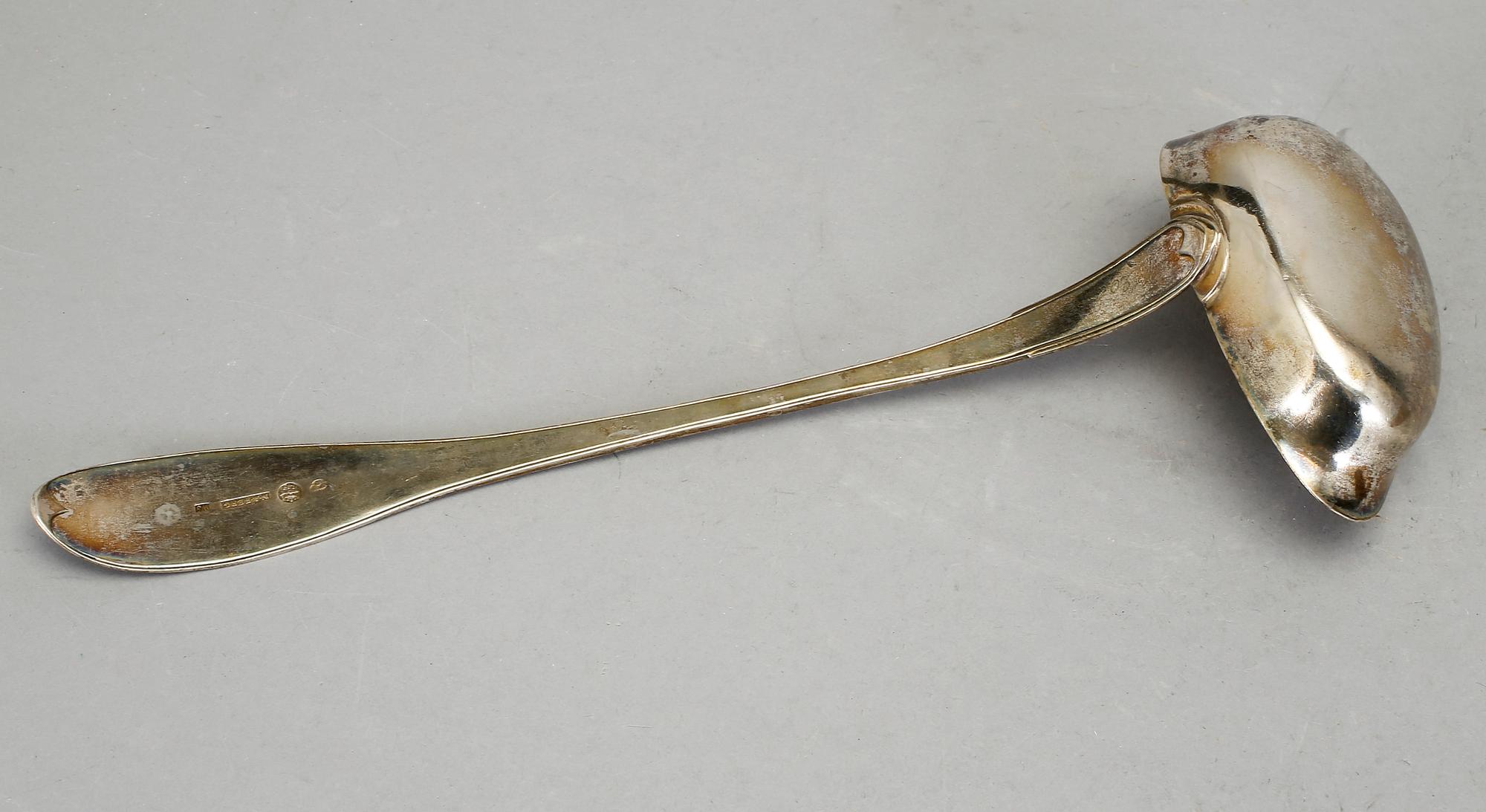 SOPPSLEV, silver, Nils Arvid Berg, Laholm, 1827. Vikt ca 574 gram.