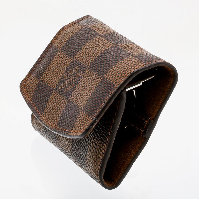 Louis Vuitton, silver, cufflinks, case Damier ebene canvas.