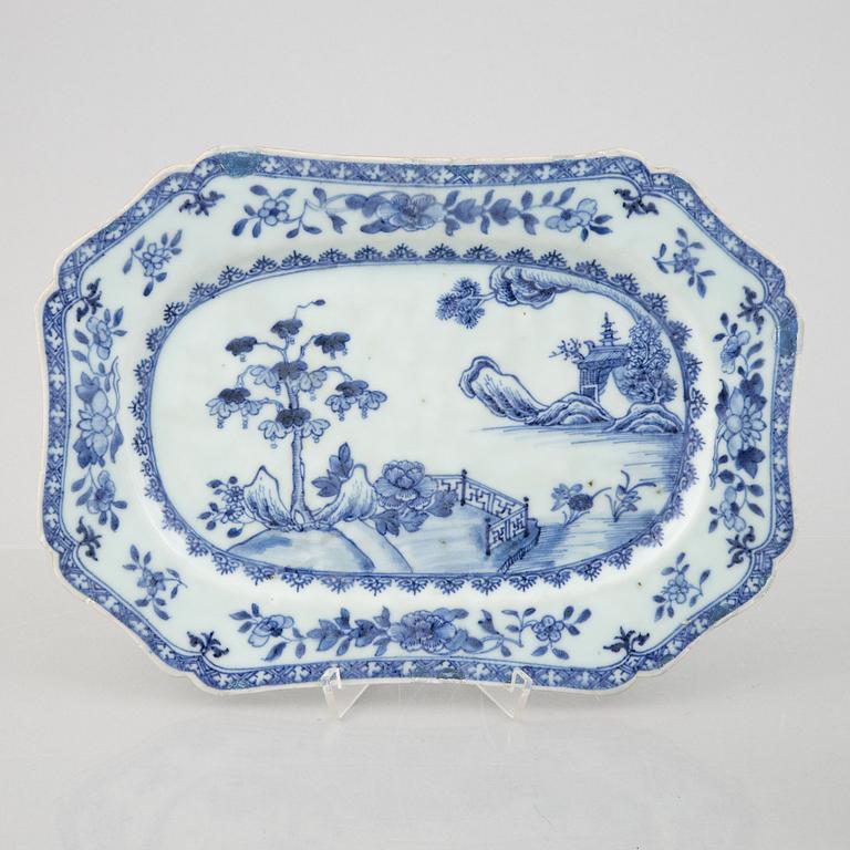 A set of three odd blue and white serving dishes, Qing dynasty, 18th century.