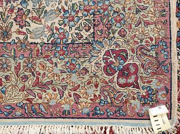 SEMIANTIK KIRMAN. 210 x 122 cm.