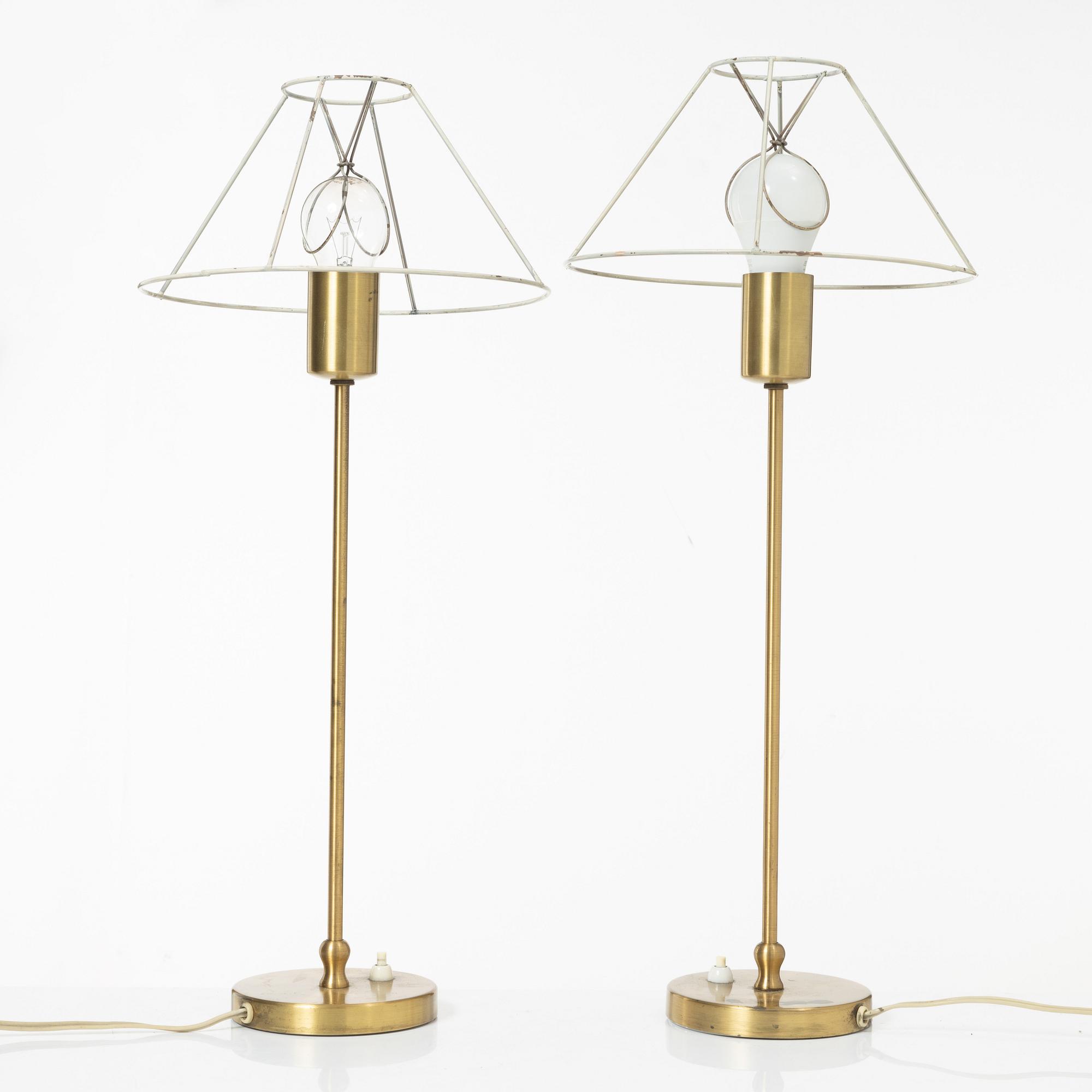 Josef Frank, a pair of model G 2332 table lamps, Svenskt Tenn.