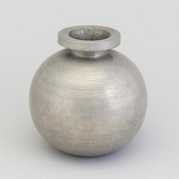 A Sylvia Stave pewter vase for CG Hallberg, Stockholm, 1933.