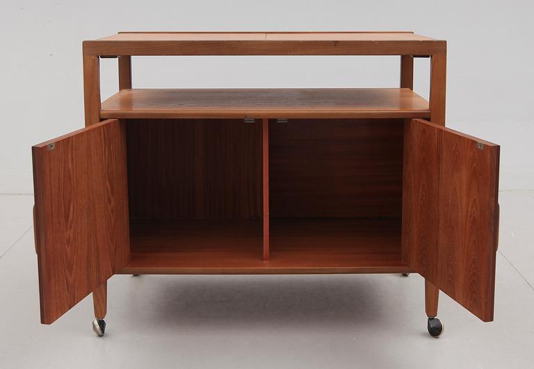 SERVERINGSVAGN, 1900-talets andra hälft.