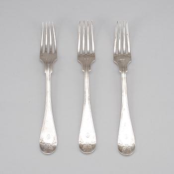 PARTI SILVER, 29 delar, bla Sverige, 1800/1900-tal. Totalvikt 853 gram.
