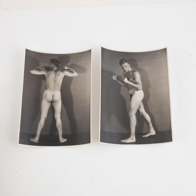 Fotografier, 29 st, varav flera stämplade Atelier Robertson, omkring 1920-30-tal.