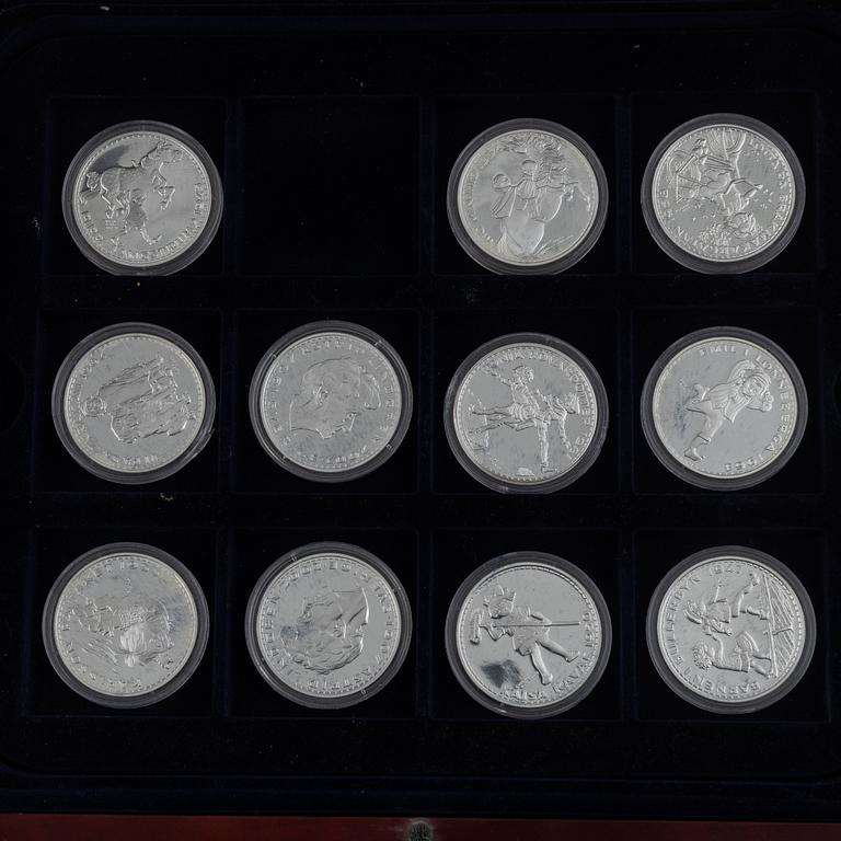 Astrid Lindgren, medaljer 11 st, finsilver, Moneta 2002.
