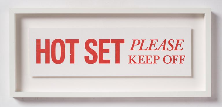 Dan Wolgers, "Hot Set - Please Keep Off".