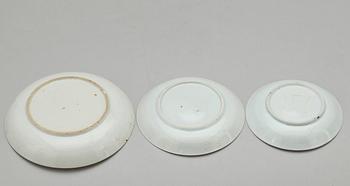 KOPPAR, 5 st samt FAT, 3 st, porslin, Kina, 1700-tal.