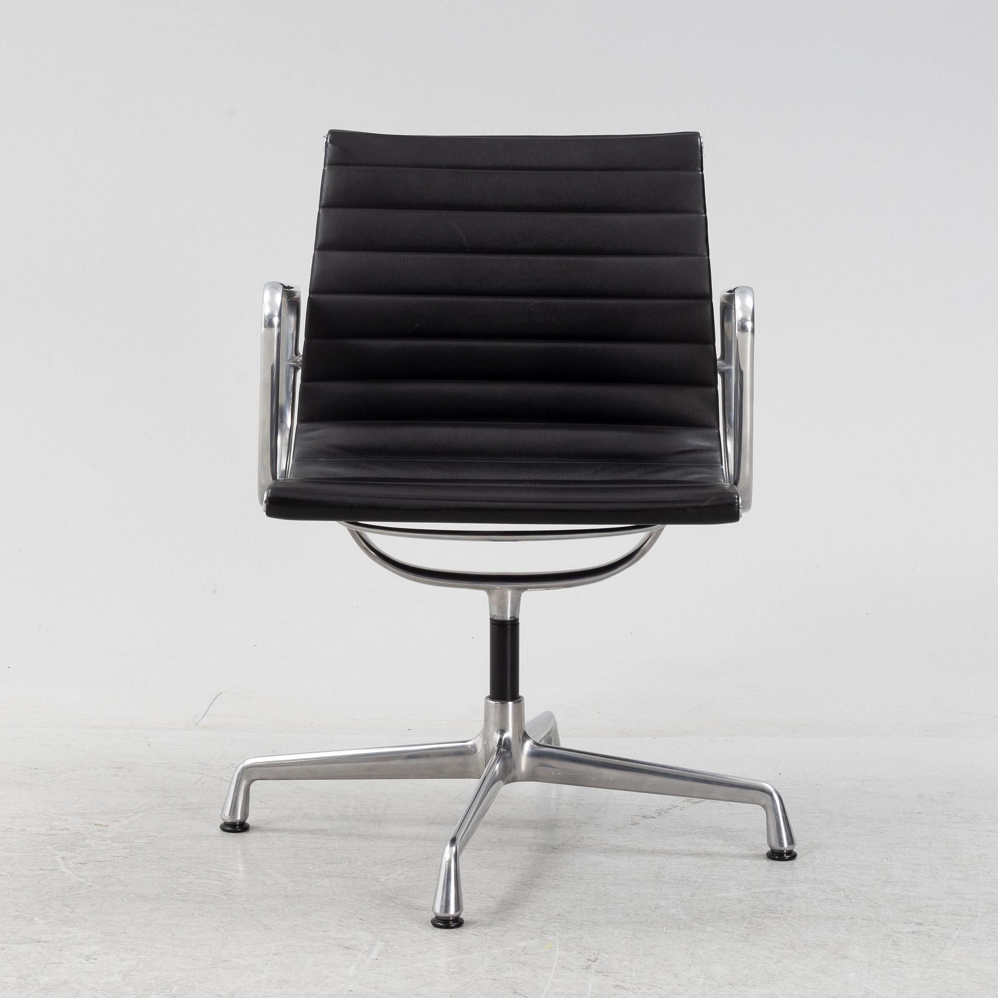 Charles and Ray Eames, karmstol, EA 108, Vitra.