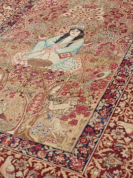 ANTIQUE KERMAN LAVER FIGURAL. 213 x 147,5 cm.