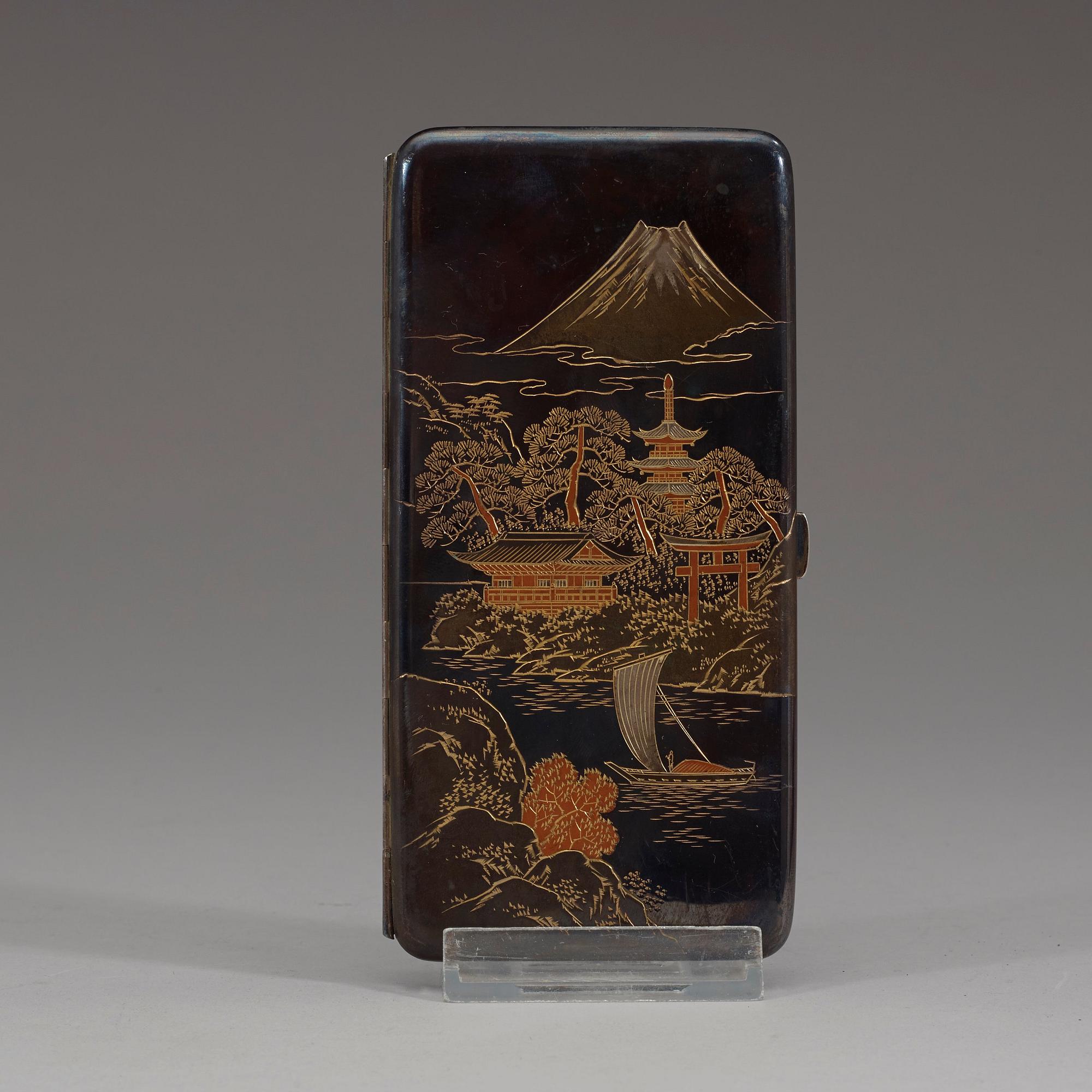 ETUIER, 4 stycken, silver och brons. Japan, 1900-tal.