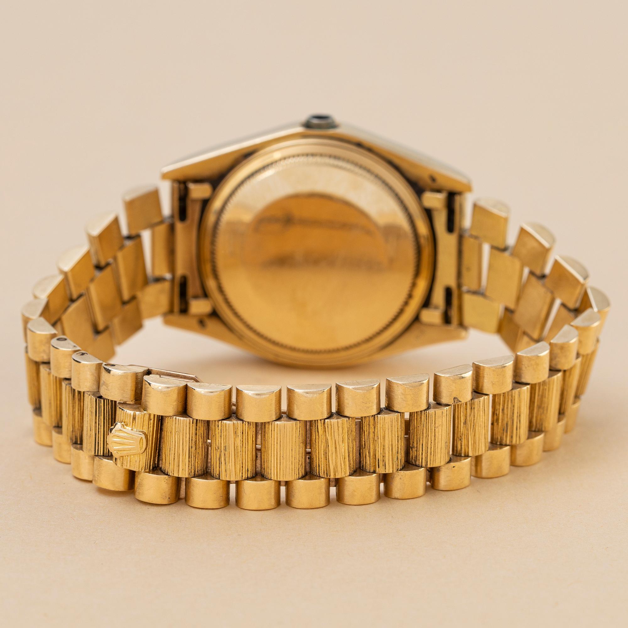 Rolex, Day-Date, "Bark Finish", "Lemon Roman Dial + extra Champagne Dial", ca 1981.