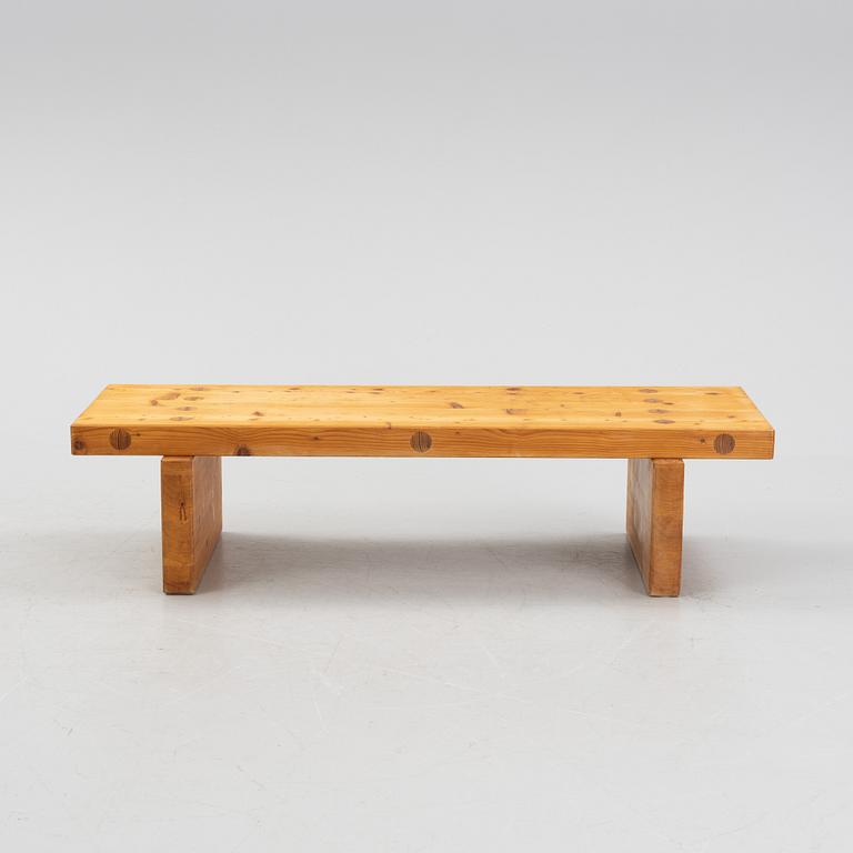 A pine bench attributed to Roland Wilhelmsson, 1970's.