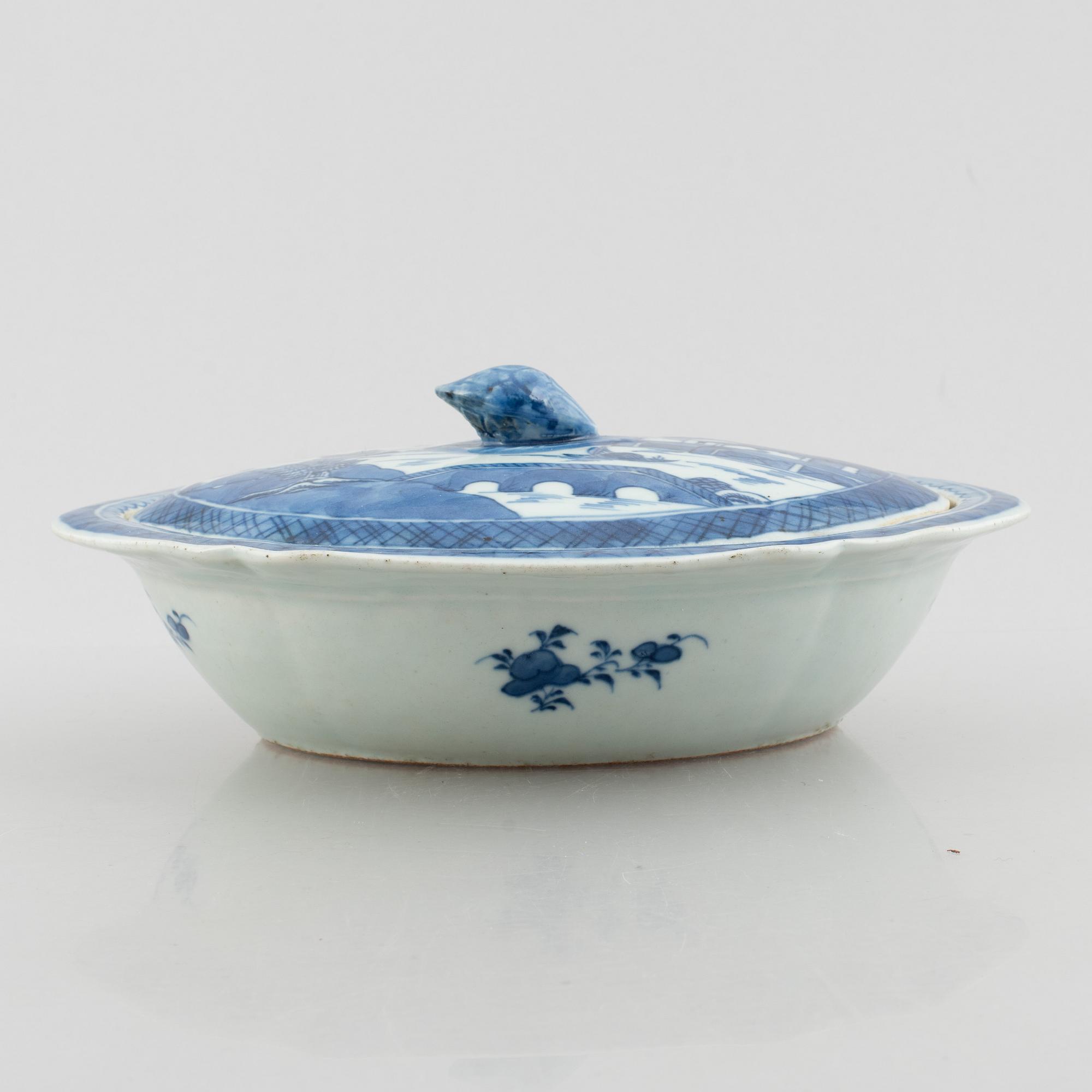 Parti porslin, 10 delar, kompaniporslin, Kina, Qingdynastin 1700-tal samt Jiaqing (1796-1822).
