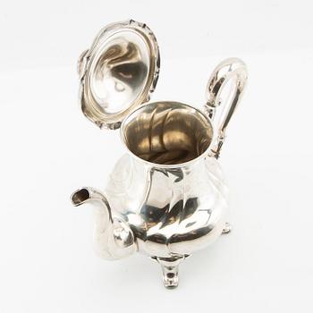 Coffee pot silver, first half of the 20th century.