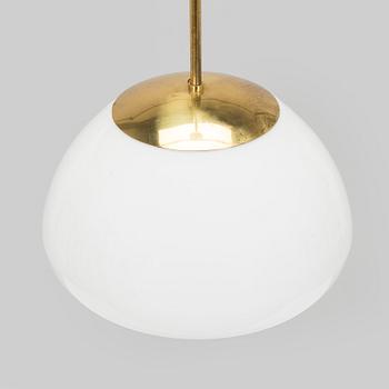 Gunnel Nyman, A mid-20th century ceiling light, model 50106, Idman.