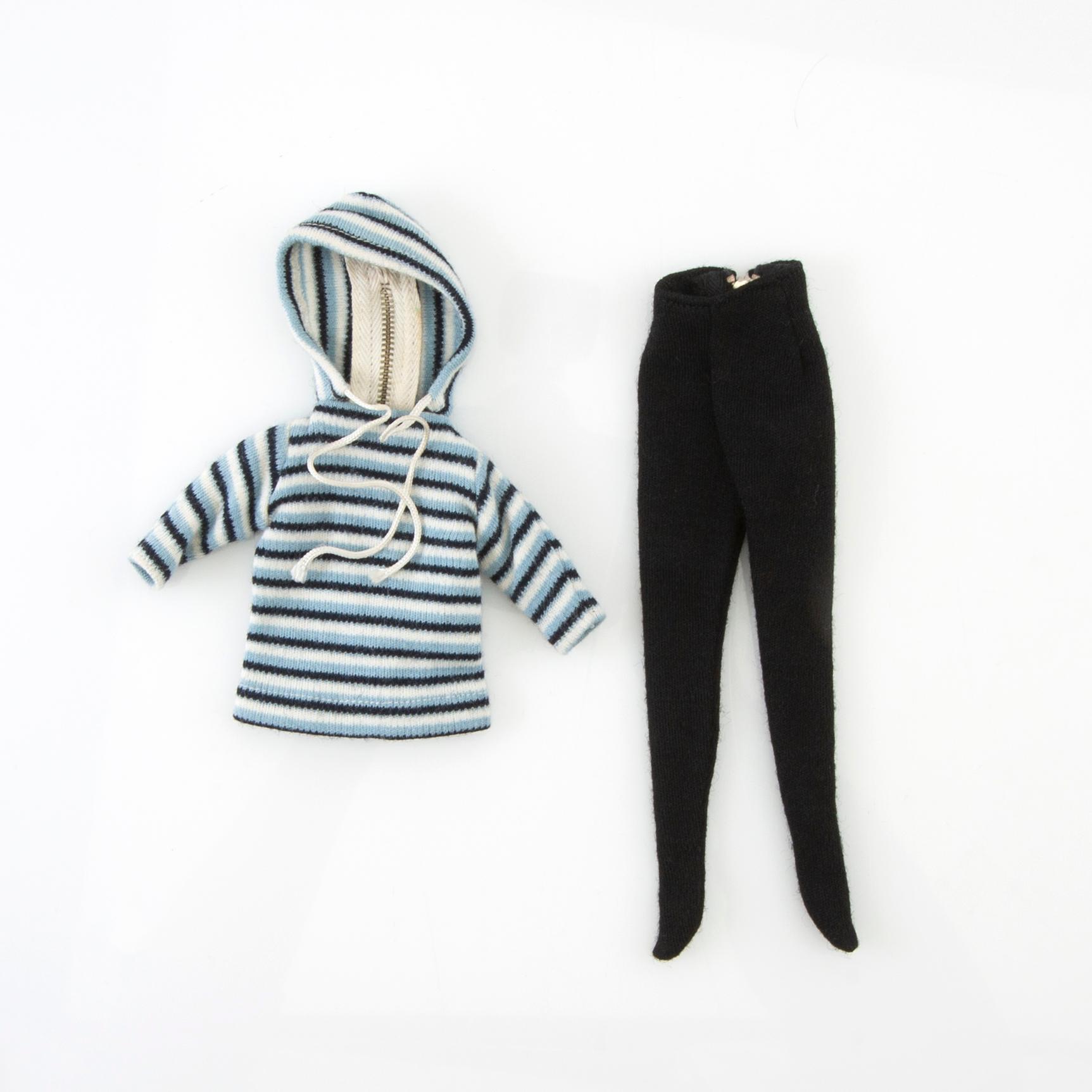 Barbie clothes 4 sets. Vintage, including "Busy Morning" Mattel 1963, "Winter Holiday", Mattel 1959-63.