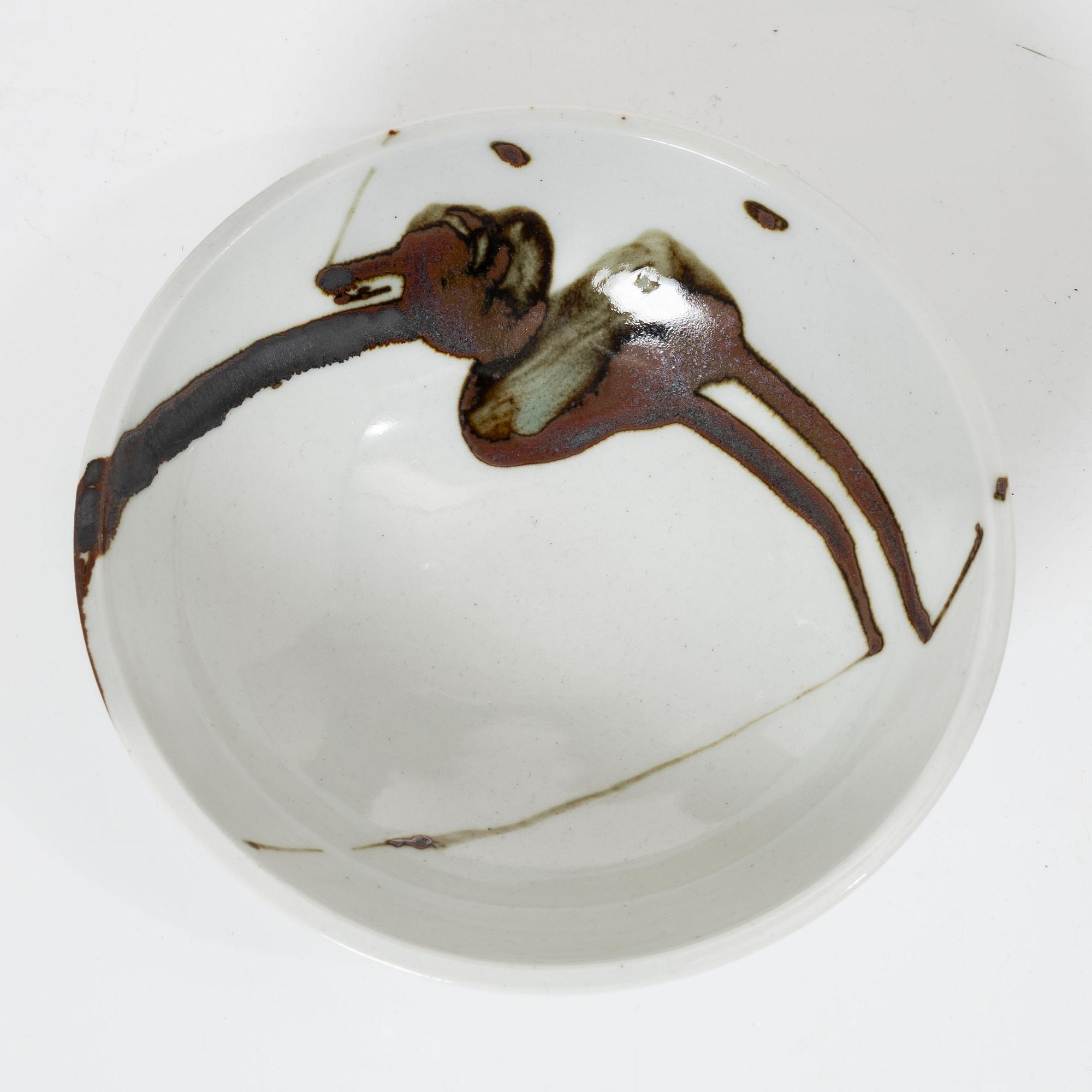 Claes Thell, three stoneware pieces, as well as a piece by Börje Skohg.