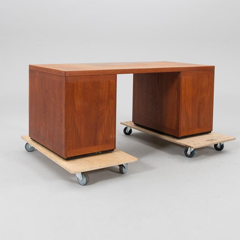 Børge Mogensen, a desk model BM-66, P. Lauritsen & Son, Denmark second half of the 20th century.