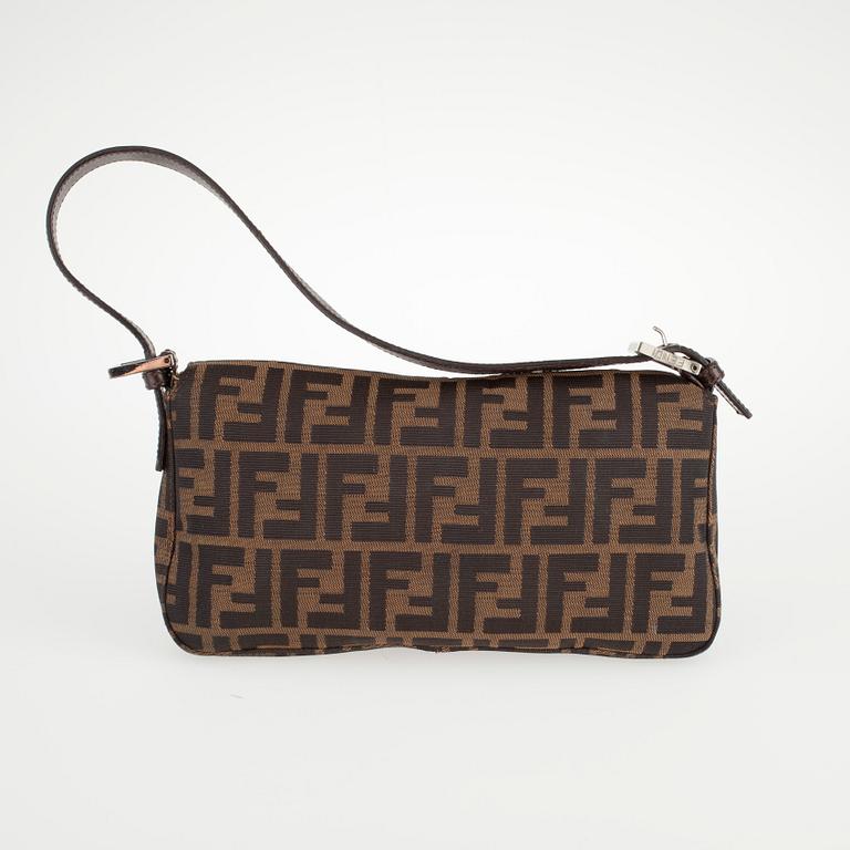 VÄSKA, baguette, Fendi.
