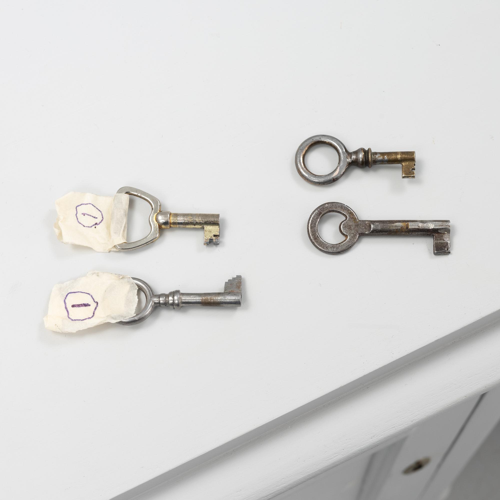 Sängbord, ett par, tidigt 1900-tal.