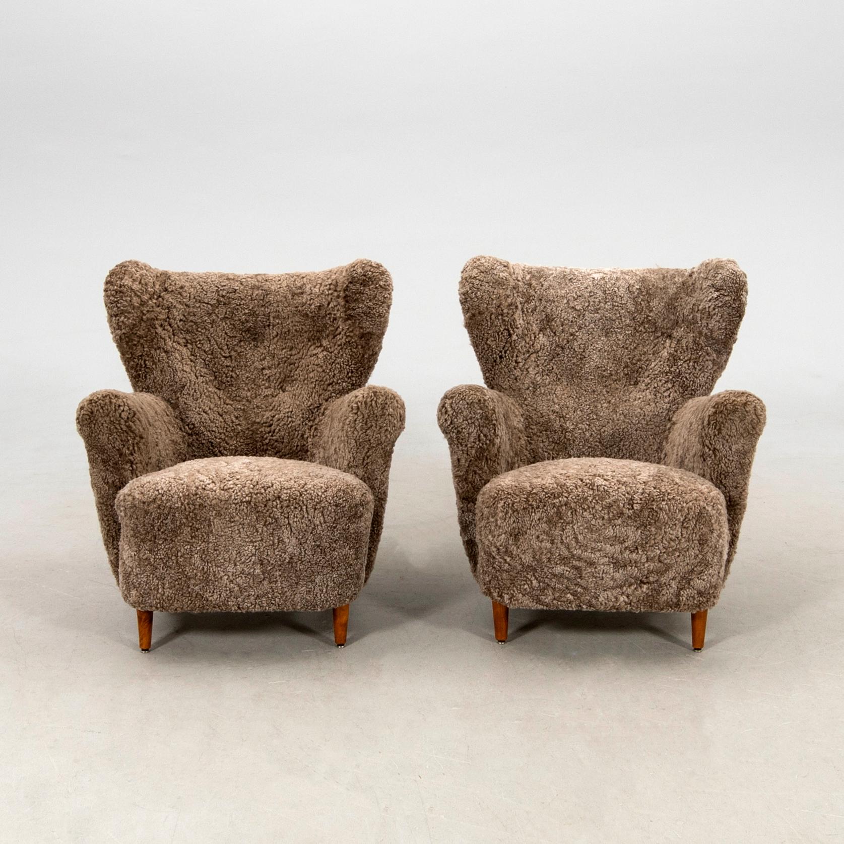 Armchairs, a pair from the 1940s.