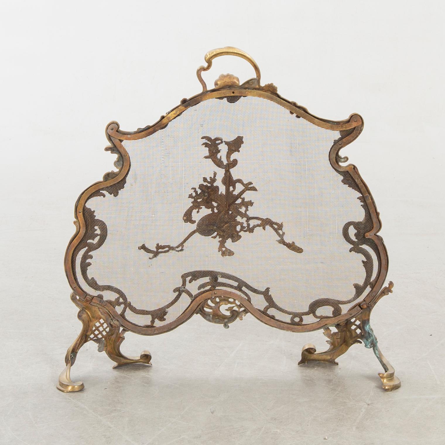 Gnistskydd, Louis XV-stil 1900-talets första del.