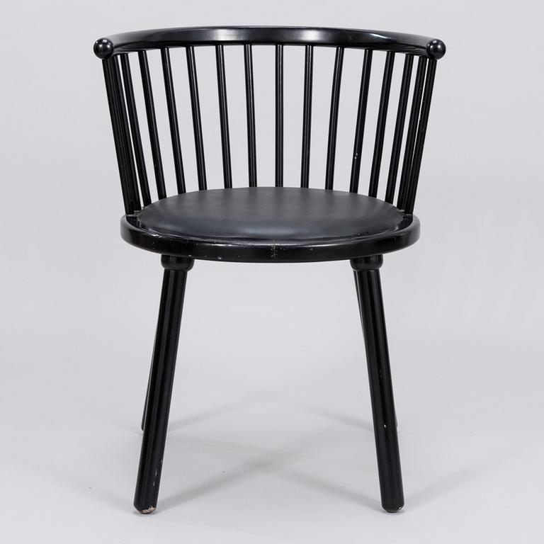 Arm chair from the latter half of the 20th century.