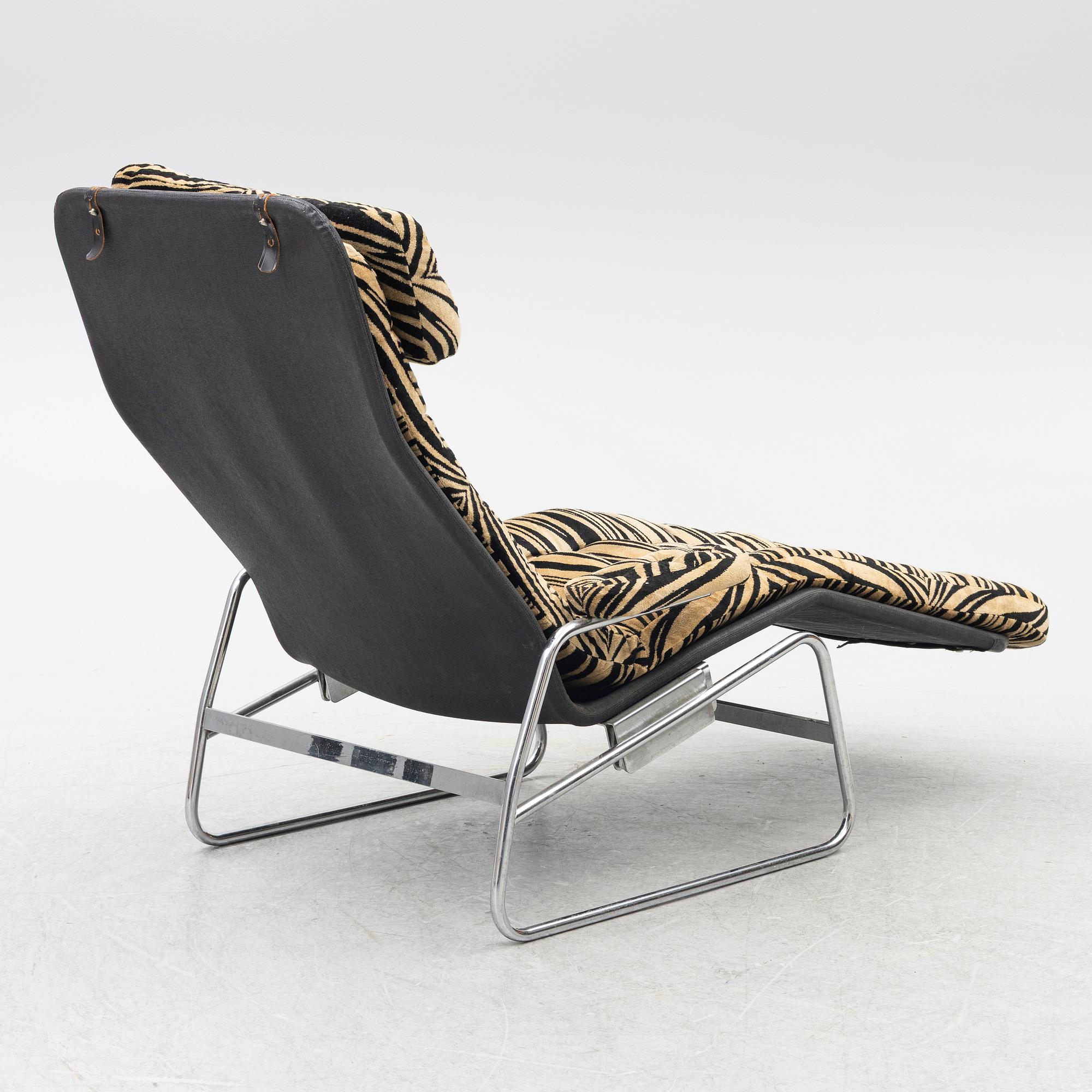Sam Larsson, a 'Fenix' lounge chair, Dux, Sweden, 1970's/80's.