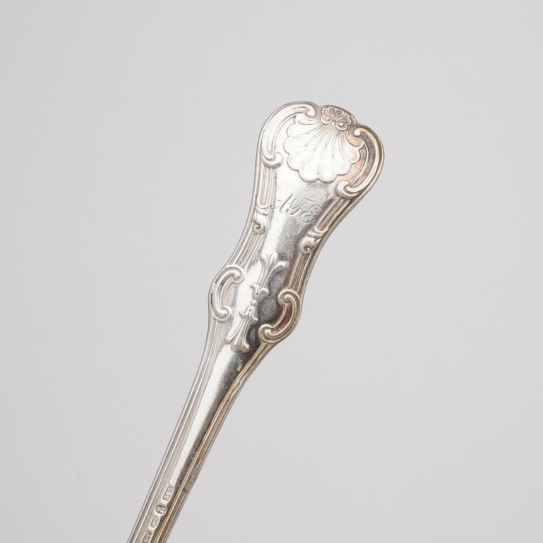 SKEDAR, 12+6 delar, silver, Larson & Co, Göteborg, 1860-tal. Totalvikt ca1200g.