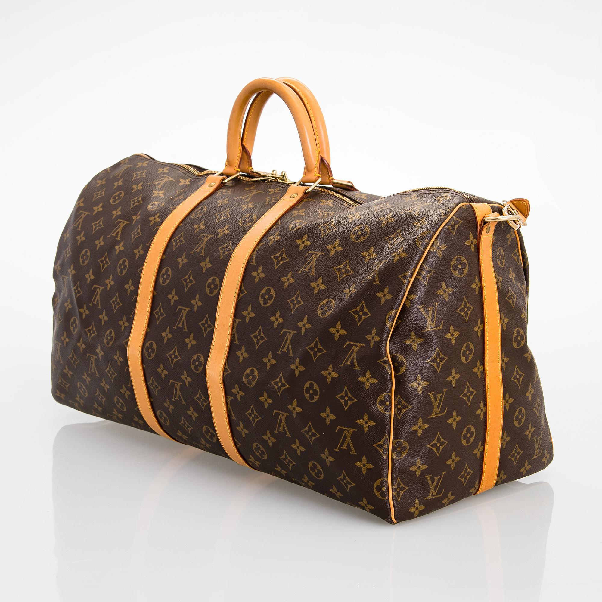 Louis Vuitton, A Monogram canvas 'Keepall 55 bandoulière' Bag.