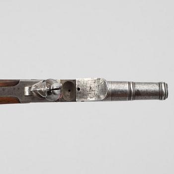 Flintlåspistoler, ett par, signerade Lambert Dit Biron, Liege omkring år 1800.