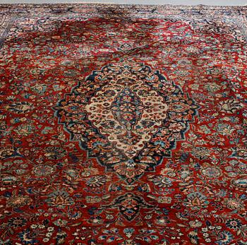 A carpet, oriental, ca 415 x 287 cm.