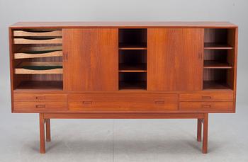SIDEBOARD, 1900-talets mitt.