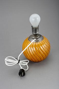 BORDSLAMPA, chamotterat stengods, Gunnar Nylund, Rörstrand.