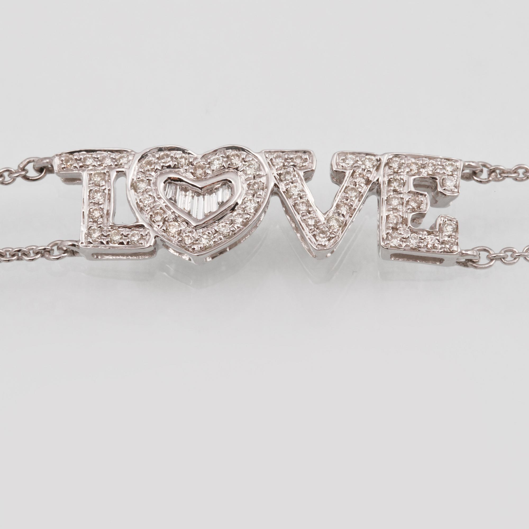 ARMBAND, 18K vitguld med briljant och baguettslipade diamanter ca 0.19 ct. Vikt 2,9 gram.